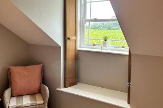 Vineyard Country Cottage - 2