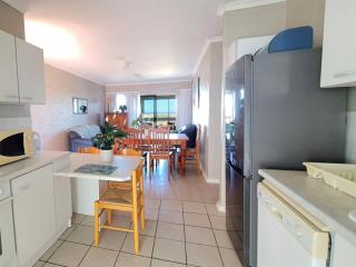 Lagoon & Ocean View Retreat - Jeffreys Bay - 3