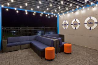 Tru by Hilton Auburn - Auburn - 8