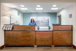 Hampton Inn Frostburg - Frostburg - 8
