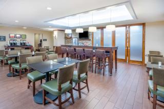 Hampton Inn Frostburg - Frostburg - 6