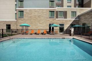 Homewood Suites By Hilton Florence - Florence - 1