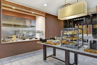Hilton Garden Inn and Fayetteville Convention Center - Fayetteville - 6