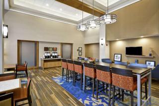 Hampton Inn & Suites Grants Pass - 2