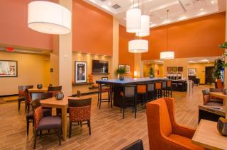 Hampton Inn & Suites Huntsville - 1
