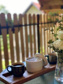 Vikend kuca pod lipom - 2