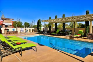 Hampton Inn & Suites Las Vegas South - Las Vegas - 6