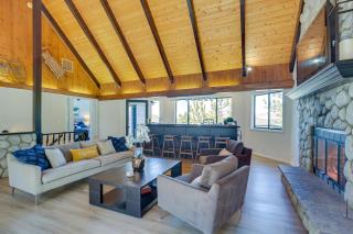3 Decks, Game Room and Views Lake Arrowhead Home! - Lake Arrowhead - 7