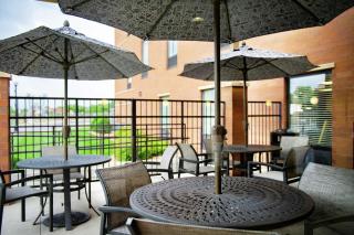 Hampton Inn and Suites La Crosse Downtown - La Crosse - 9