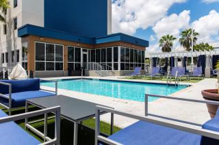 Hampton Inn & Suites Miami Airport South/Blue Lagoon - 3
