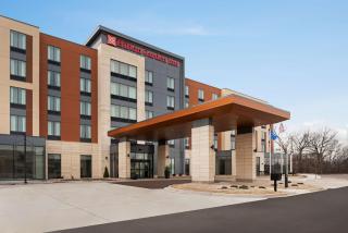 Hilton Garden Inn Milwaukee Brookfield Conference Center - Brookfield - 6