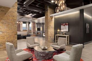 Homewood Suites By Hilton Milwaukee Downtown - Milwaukee - 1