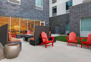 Home2 Suites By Hilton Milwaukee Downtown - Milwaukee - 7
