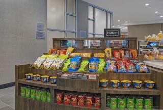 Home2 Suites By Hilton Milwaukee Downtown - Milwaukee - 2
