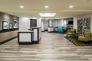 Hampton Inn Monterey - Monterey - 4