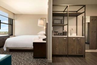 Embassy Suites By Hilton Minneapolis Downtown Hotel - Minneapolis - 7