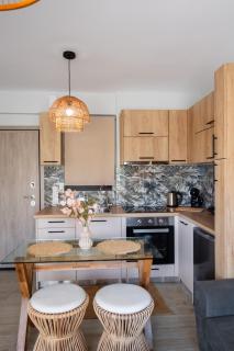 Konstantinos Seaside View Suite - 8