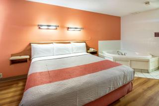 Motel 6-Dayton, OH - Englewood - Englewood - 6