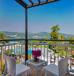 DoubleTree by Hilton Bodrum Isil Club Ultra All-Inclusive Resort - Torba - 6
