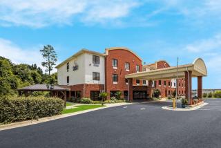 Comfort Inn & Suites Midway - Tallahassee West - Midway - 0