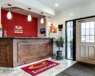 Econo Lodge University - Lawrence - 6