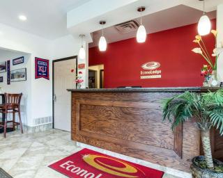Econo Lodge University - Lawrence - 4