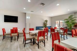 Comfort Suites At WestGate Mall - Spartanburg - 5
