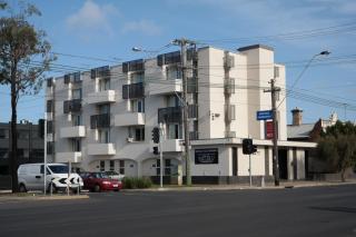 Parkville Place Serviced Apartments - 0