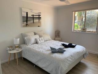 Sunset Beach House - 5