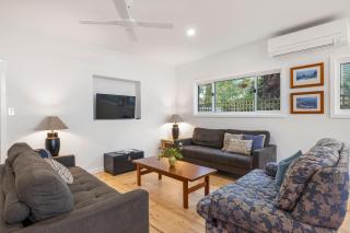 Overloaded with Beachside Charm - 3