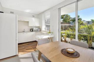 YNG03 - Cremorne - Young Street - Sydney - 1