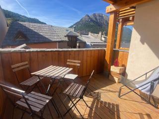 Appartement spacieux, proche pistes et commerces, avec balcon sud et garage privatif - FR-1-445-193 - Monginevro - 7