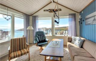 Nice Home In Bremnes With Wifi - 7