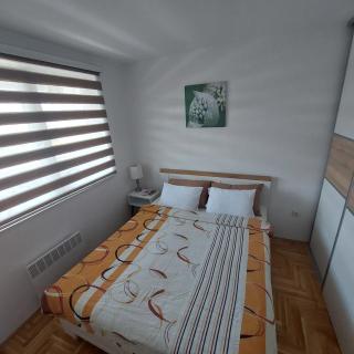 Stan na dan MB Istocno Sarajevo - Lukavica - 5