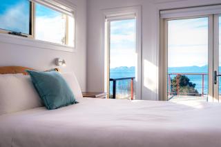 Ensorcelled - Freycinet Holiday Houses - Swansea - 1
