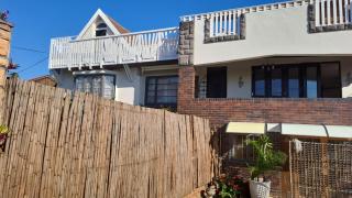 African Sky's the Limit - Budget, Quiet, Peaceful Self-Catering - 7