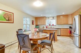 Lovely Soldotna Home, Steps From Kenai River - 5