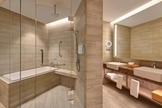Courtyard by Marriott Setia Alam - 4