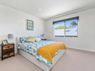 RYE/BLAIRGOWRIE FAMILY ENTERTAINER.. - Rye - 9