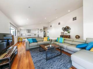 RYE/BLAIRGOWRIE FAMILY ENTERTAINER.. - Rye - 1