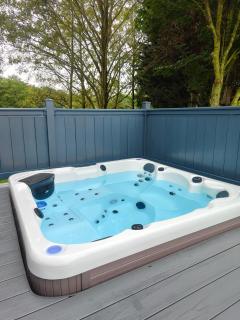JJs Lodge Oaktree - Thornton - 0