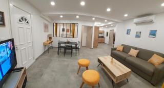 T2 Propriano vue mer, neuf, climatisé et classé 3 étoiles - 0