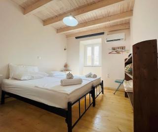 Traditional Detached Corfu House, 50m to village square - Liapades - 7
