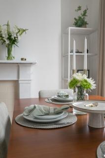 Light filled studio with view of Regents Park - Londra - 1