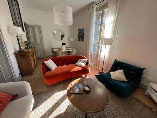 Nimes , appartement rénové dans immeuble classé. - Nimes - 6
