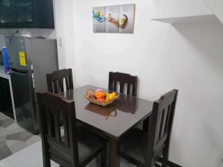 Mini Home Travellers Inn - - 2