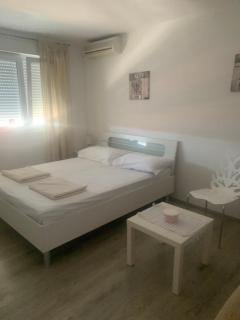 Sanela- apartman za bezbrižan odmor - 6