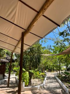 Karanga Bungalows - Michamvi Kae - 3