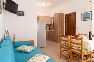 Akrotiri Apartments - Makry Gialos - 5