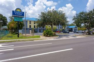 Days Inn & Suites by Wyndham Lakeland - Lakeland - 8